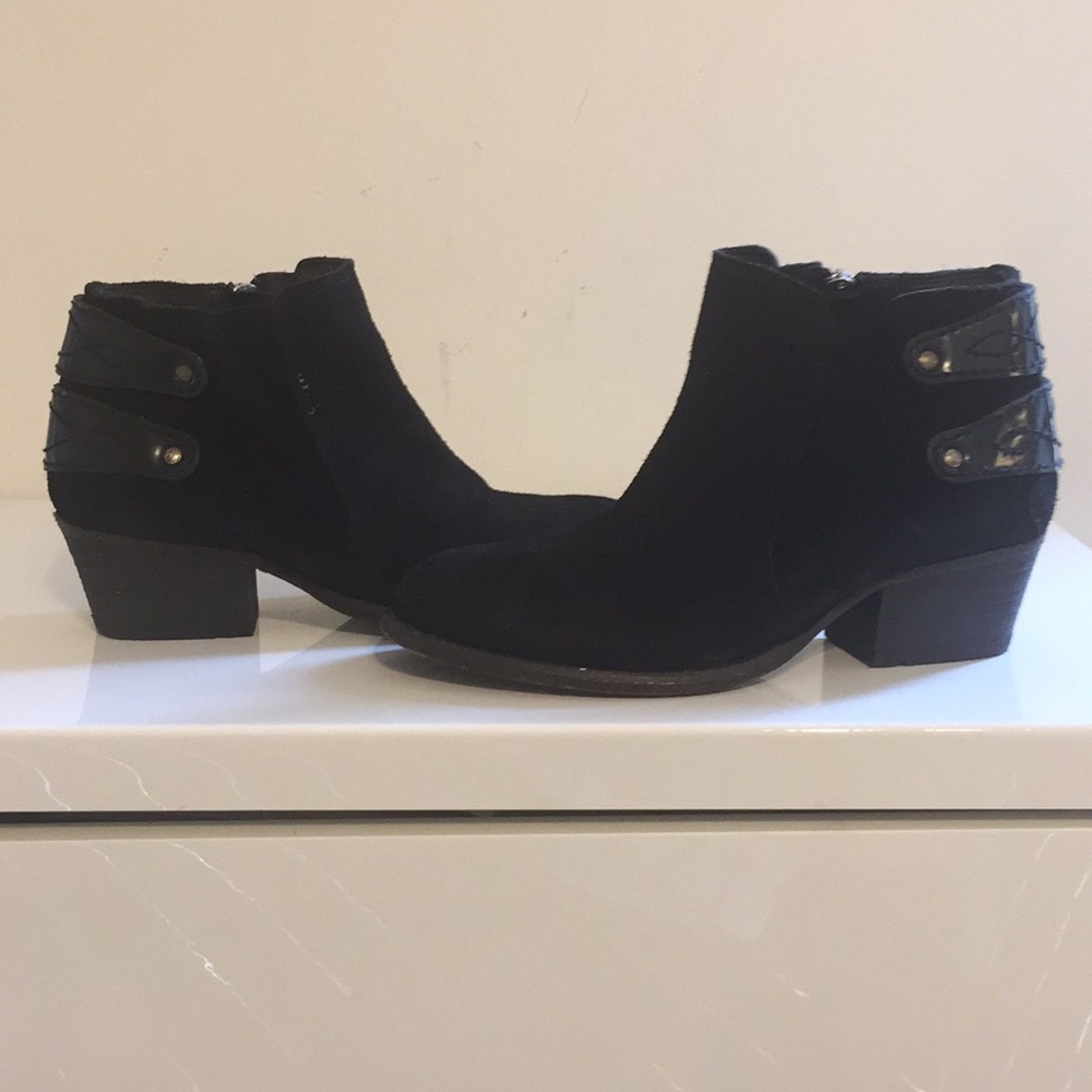 By Hudson suede ankle bootie